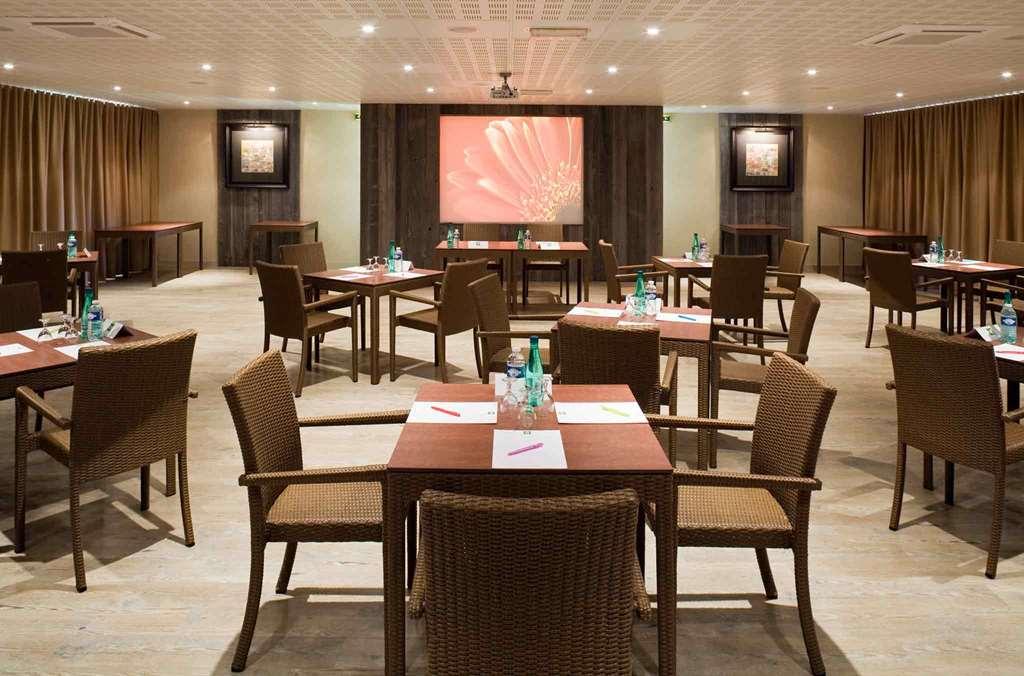 Ibis Styles Cholet Hotel Съоръжения снимка