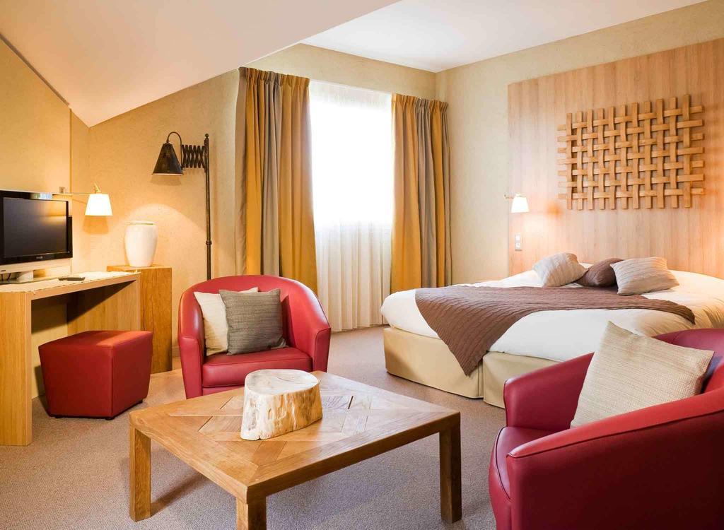 Ibis Styles Cholet Hotel Стая снимка