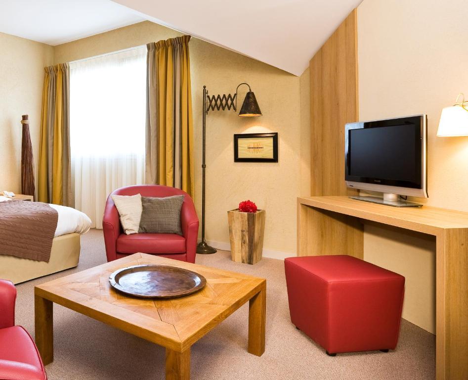 Ibis Styles Cholet Hotel Стая снимка