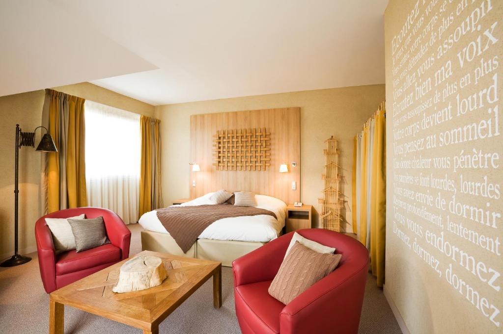 Ibis Styles Cholet Hotel Стая снимка